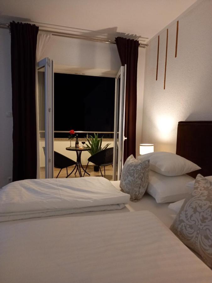 Garfild 1 Guest House Novi Vinodolski Εξωτερικό φωτογραφία